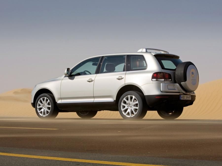  Volkswagen Touareg V6 TDi 2007 года  (фото 2 из 26)